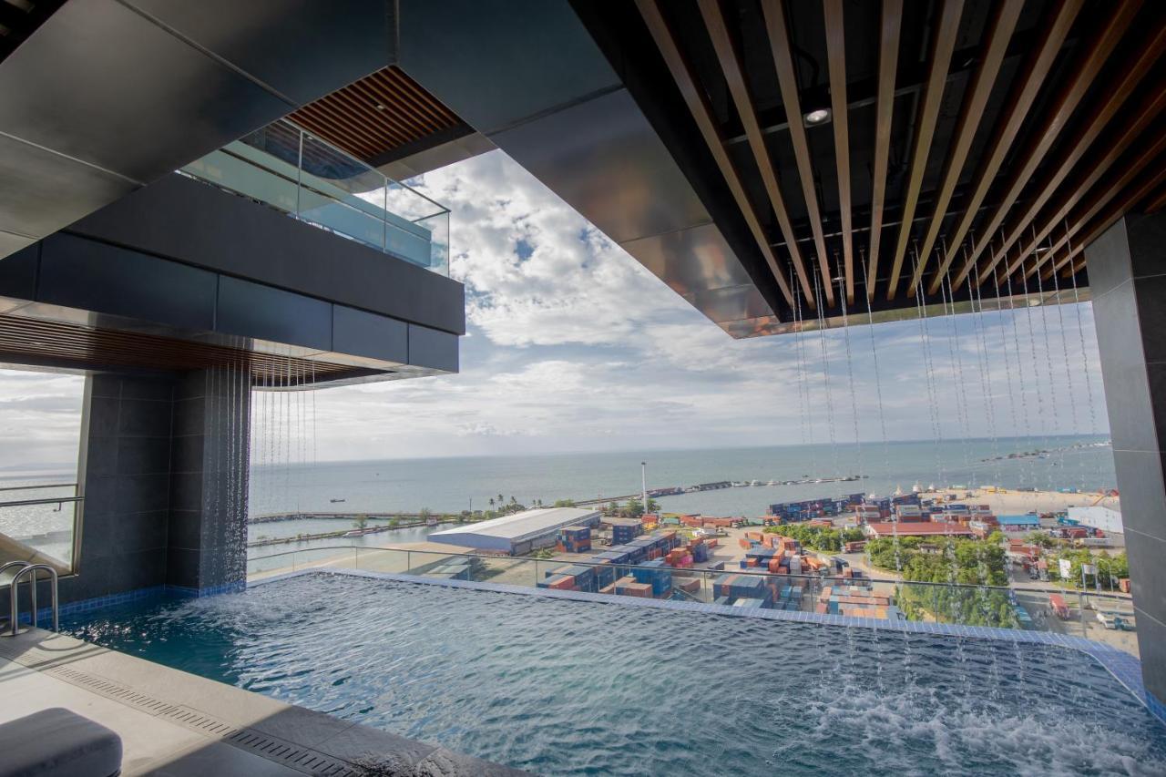 Seascape Palace Hotel Sihanoukville Exterior foto